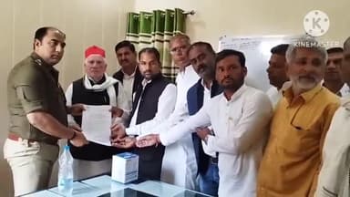 सैफई: प्रधान संघ के जिलाध्यक्ष के साथ पदाधिकारियों ने प्रधानों को फर्जी मुकदमों फसाए जाने को लेकर सीओ सैफई को दिया ज्ञापन।