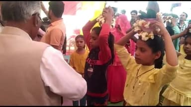 गुना: ग्राम तिल्‍लीखेडा में विकास यात्रा कार्यक्रम का हुआ आयोजन, पंचायत भवन ई कक्ष निर्माण कार्य का लोकार्पण किया गया