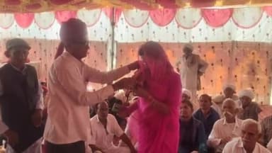 बाड़मेर: भाजपा नेता व पूर्व यूआईटी चेयरमैन डॉ. प्रियंका चौधरी ने रावतसर गांव में आयोजित कार्यक्रम में हुई शामिल