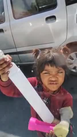 दिल्ली सरकार अरविंद केजरीवाल चाइल्ड हेल्पलाइन ऐसे बच्चों की मदद के लिए आगे आए