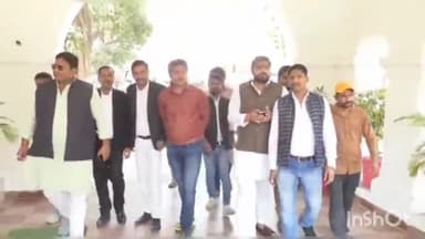 कानपुर: प्रधानमंत्री के पिता पर अभद्र टिप्पणी के खिलाफ भाजपा युवा मोर्चा ने कोतवाली में पुलिस कमिश्नर को सौंपा ज्ञापन