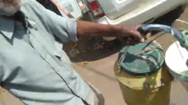 कानपुर नगर जल निगम से जनता ने अनुरोध  है कि आपके ओम पुरवा में पानी की समस्या खराब हैंडपंप चालू किए जाएं जनता की यही मांग