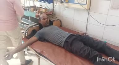 एटा: हरचंदपुर के पास एटा से कुरावली जा रहे टेम्पो में मैक्स पिकअप ने पीछे से मारी टक्कर, तीन लोग हुए घायल