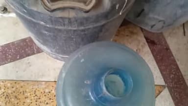 दौसा: शहर के महेश्वरा रोड की कॉलोनियों में चौथे दिन भी नहीं हुई जलापूर्ति, दिन भर नल को ताकते रहे लोग