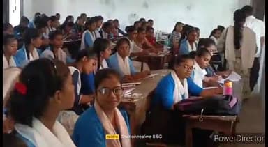 कहरा: जिला गर्ल्स हाई स्कूल सहित सभी स्कूलों में नौवीं कक्षा की वार्षिक परीक्षा आज से हुई शुरू, बोर्ड से आया प्रश्न पत्र