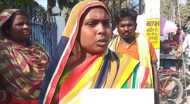 मुशहरी: पैगंबरपुर निवासी हेमा देवी ने डीएम को आवेदन देकर अपने पंचायत के मुखिया पर प्रताड़ित करने का लगाया आरोप