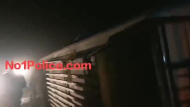 नरसिंहपुर जिले में भीषण सड़क हादसा,तीन यात्रियों की मौत,18 घायल
#narsinghpur #accidentnews #bjp #congresss #shivrajsingh