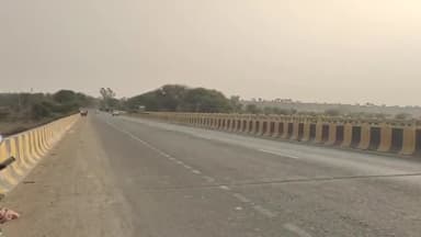 मंदसौर: मिर्जापुरा फंटा काला भाटा डेम ब्रिज के यहां अज्ञात वाहन ने मोटर साइकिल को मारी टक्कर महेश की हुई उपचार के दौरान मौत