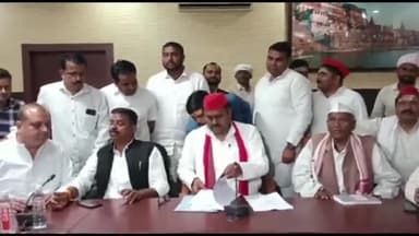 राजपाल कश्यप पूर्व विधान परिषद सदस्य समाजवादी पार्टी ने सर्किट हाउस में प्रेस वार्ता जातिगत जनगणना कराने की मांग