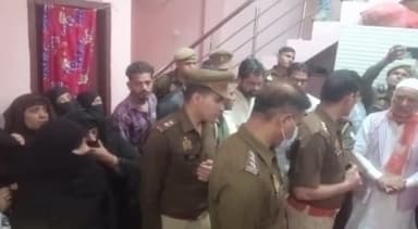 मेरठ: अहमद नगर में विवाहिता ने फांसी लगाकर की आत्महत्या, पुलिस ने शव को पोस्टमार्टम के लिए भेजा
