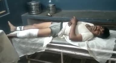 हसनपुर: गांव आगापुर में पुरानी रंजिश के चलते दबंगों ने युवक के साथ की मारपीट, घायल को अस्पताल में कराया भर्ती