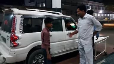 बैतूल नगर: सिमरिया खुर्द गांव में स्कूल परिसर में बाहरी तत्वों ने दसवीं के छात्र के साथ की मारपीट, जिला अस्पताल में भर्ती