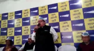 राँची प्रदेश कार्यालय में श्री अजय भगत प्रदेश उपाध्यक्ष के अगुबाई में माधुरी सोरेण,दिनेश प्रसाद एवं बिन्दु सिंह सहित सैकड़ों आप पार्टी में शामील