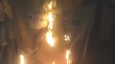 शिवपुरी: किशनपुरा में विकास यात्रा में नहीं पहुंचे मंत्री राठखेड़ा, गुस्साए ग्रामीणों ने जलाए मंत्री के बैनर व पोस्टर