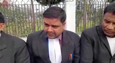 मुशहरी: खुदीराम बोस स्मारक स्थल पर नोटिस चिपकाने के मामले में मानवाधिकार अधिवक्ता एसके झा ने NBPDCL के प्रबंधक को भेजा नोटिस