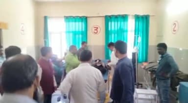 कन्नौज: करनपुर गांव के पास तेज रफ्तार ओमनी पलटी, हादसे में 1 की मौत और घायलों को अस्पताल में कराया गया भर्ती