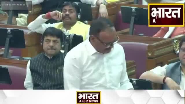 कानपुर: #Shivpal Yadav का जबाब देते डिप्टी सीएम Brajesh Pathak क्यों दिखाने लगे अखबार