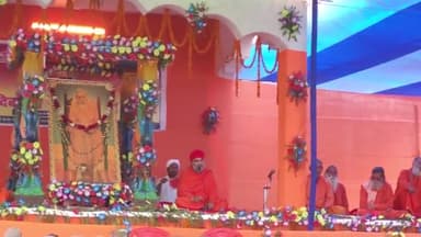 विनम्रता मानव के जीवन मे एक महान !..सुनये प्रसिद्ध बाबा सत्यानंद जी महाराज जो हरिद्वार से आये हैं! आज के रविवार की सतसंग