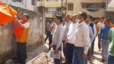 कांके: किशोरगंज में आरसीसी नाली निर्माण का विधायक सीपी सिंह ने किया उद्घाटन