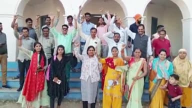 सिरोंज: सीएम राइज़ स्कूल में आयोजित हुई अतिथि शिक्षक संघर्ष समिति की बैठक, सर्व सहमति से गोविंद चौहान बने ब्लॉक अध्यक्ष