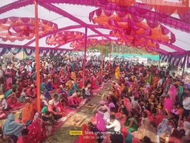 महमूदाबाद: जगदीशपुर गांव स्थित मेला ग्राउंड में मुख्यमंत्री सामूहिक विवाह योजना अंतर्गत 34 जोड़ों का विवाह संपन्न