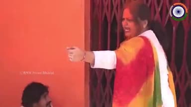 ब्यूटी पार्लर की मालकिन से मंदिर के पुजारी को हुआ प्यार, भर दिया सिंदूर