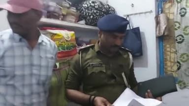 पटना ग्रामीण: शास्त्री नगर थाना के श्रीराम पथ इलाके में सीआरपीएफ हवलदार के घर पर डेढ़ लाख रुपए के गहने हुए चोरी