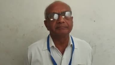 अलवर: विकास पथ स्थित भार्गव आश्रम में भार्गव सभा के चुनाव के लिए नामांकन जारी, मुख्य चुनाव अधिकारी ने दी जानकारी