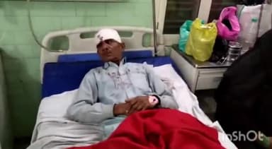 बरेली: आंवला थाना क्षेत्र के कस्बे में जमीनी विवाद के चलते दबंगों ने व्यक्ति को जमकर पीटा, पुलिस को दी गई शिकायत