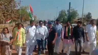 शिवपुरी: हाथ से हाथ जोड़ो अभियान को लेकर शिवपुरी ग्रामीण अंचल के घर-घर पहुंचे कांग्रेस नेता एवं कार्यकर्ता, लोगों से हुए रूबरू