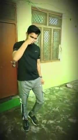 मृत सिपाही केशव कुमार बहुत ही स्टाईल में रहता था ओर वीडियो बना था इंस्टाग्राम पर