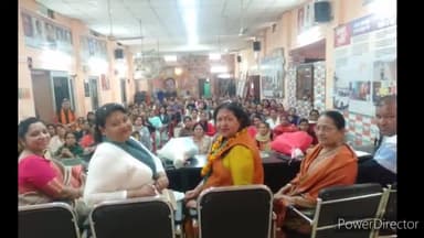 देहरादून: परेड ग्राउंड स्थित भाजपा महानगर कार्यालय में भाजपा महिला मोर्चा के द्वारा लाभार्थी संग सेल्फी कार्यक्रम का हुआ शुभारंभ