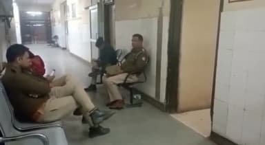 हाथरस: महिला की हत्या करने वाले दो आरोपियों को सदर पुलिस ने मुठभेड़ के बाद पकड़ा, जिला अस्पताल में चल रहा है उपचार