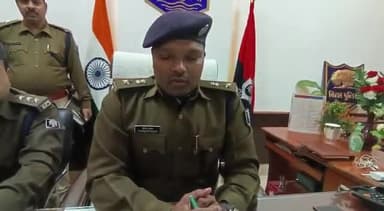 बेगूसराय: टॉप-10 अपराधों में शामिल ₹50 हजार का इनामी बुग्गी ठाकुर गिरफ्तार, SP योगेंद्र कुमार ने देर रात की प्रेसवार्ता