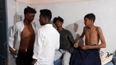 लोहरदगा: अलग-अलग जगहों पर हुई सड़क दुर्घटनाओं में 5 लोग हुए गंभीर रूप से घायल सभी घायलों का किया गया सदर अस्पताल में इलाज