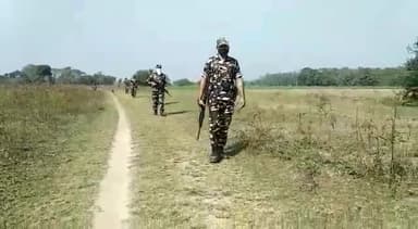 फारबिसगंज: भारत नेपाल से सटे बॉर्डर भेड़ियारी में SSB ने चलाया गहन चेकिंग अभियान