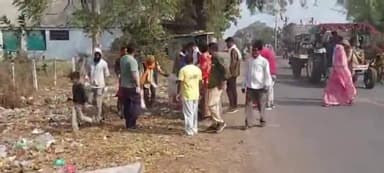 रहटगांव: ग्राम पंचायत नज़रपुरा और रहटगांव में प्लास्टिक संग्रहण कर निकाली गई स्वच्छता रैली