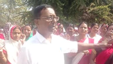 सरकारी कर्मी के दर्जा की मांग पर आंगनबाड़ी सेविकाओ का जिला पदाधिकारी के हमक्ष प्रदर्शन - क्यामुद्दीन अंसारी