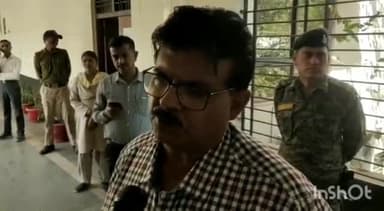 ग्वालियर गिर्द: कलेक्ट्रेट में आयोजित बैठक में जिला कलेक्टर ने कहा- सभी अधिकारी ई-ऑफिस के लिए 15 मार्च तक अनिवार्य रूप से आईडी बनवाएं