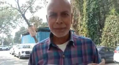 नवाबगंज: विवादित भूमि पर हो रहे निर्माण को रोकने हेतु पूरे निहाल मजरे गाजीपुर के पीड़ित ने DM व SP पर सुनवाई न करने का लगाया आरोप