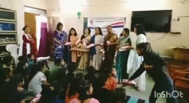 नीमच नगर: महावीर इंटरनेशनल प्रियदर्शनी नीमच द्वारा कस्तूरबा गांधी छात्रावास पर बालिकाओं को किया गया सैनेटरी पैड का वितरण