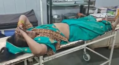 बुलंदशहर: बुलंदशहर के ठंडी प्याऊ के पास बाइक सवार बुआ-भतीजे को दूसरे बाइक सवार युवक ने मारी टक्कर, बुआ-भतीजे को आई गंभीर चोट