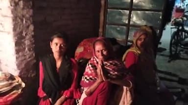 लखीमपुर: अर्जुन पुरवा में अज्ञात कारणों के चलते घर में लगी आग, पुत्री की शादी के लिए रखा दहेज का सामान जलकर हुआ खाक