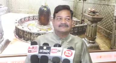 इंदौर: गर्मियों में दूध के भाव बढ़ते हैं: दूध के बढ़े हुए दामों को लेकर इंदौर दुग्ध व्यापारी संघ के अध्यक्ष भारत मथुरावाला