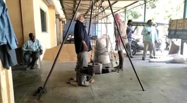 रायबरेली: जिले में 3 हजार किसानों का ₹25 करोड़ का बकाया भुगतान न होने पर सपा ने ट्विटर के जरिए यूपी सरकार पर साधा निशाना