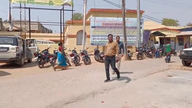 लोहरदगा: IMA के आह्वान पर लोहरदगा में चिकित्सकों के हड़ताल के चलते सदर अस्पताल में OPD सेवा बाधित, इमरजेंसी सेवा रही बहाल