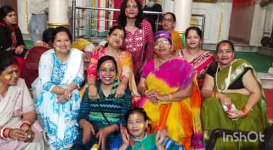 हाथरस: गोविंद भगवान मंदिर घंटाघर पर ब्रज कला अकादमी के तत्वावधान में हुआ होली उत्सव व होली मिलन समारोह का आयोजन