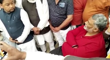 बरारी: जाप सुप्रीमो पहुंचे बिझारा पंचायत, मुखिया पति हत्याकांड के सभी आरोपियों को जल्द गिरफ्तार करने की मांग की