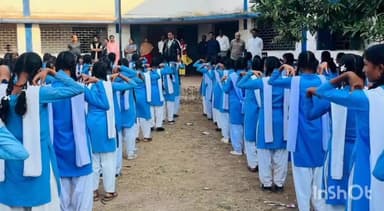 राजनांदगांव: रानी लक्ष्मीबाई आत्मरक्षा प्रशिक्षण के तहत बालिकाओं को पदुमतरा, भानपुरी और अन्य स्कूलों में दिया गया कराटे का प्रशिक्षण