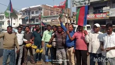 केरेडारी: रामगढ़ उपचुनाव में एनडीए की जीत के बाद केरेडारी में एनडीए कार्यकर्ताओं ने जीत का जश्न मनाया